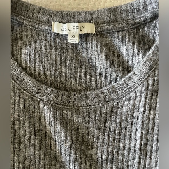 Z Supply Grey tank top - Picture 3 of 3